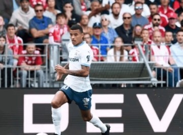 26场造19球!带队法甲第二,曼联弃将蜕变,身价重返1亿,成新C罗