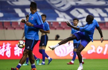 喜讯!申花官宣21岁德甲新援加盟,未来后防线新核心已定