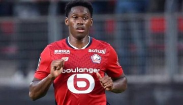 免签神锋引发意甲豪门关注:国米运用人情牌,戴维或为巴萨粉丝?