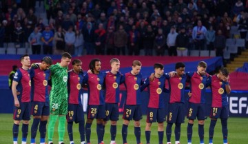 巴萨门将什琴斯尼:重燃欧冠梦,力争夺冠!