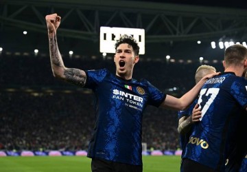 巴斯托尼:淘汰拜仁排个人生涯前五 国米的确有两个“蛋蛋”