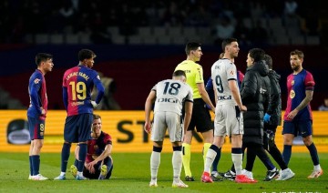 巴萨强化新核奥尔莫训练备战西甲与欧冠