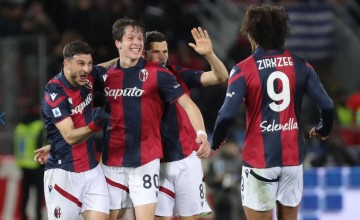 意甲惊险一役,那不勒斯险胜博洛尼亚;纽卡斯尔3-0逆袭曼城