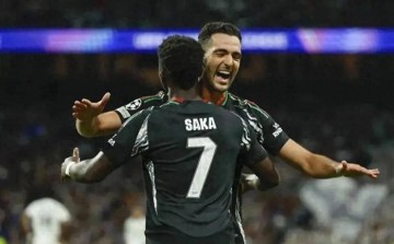 阿森纳2-1胜皇马晋级四强！新中锋12场9球，1.89米空霸淘汰皇家