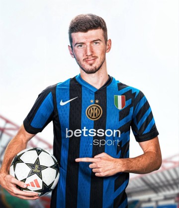 意甲动态:孔蒂成豪门争夺的热门人选,国米队长缺席伤员众多